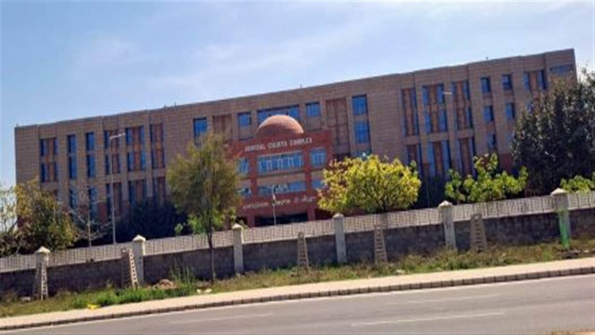 Mohali News : ਰਿਸ਼ਵਤ ਮਾਮਲੇ ’ਚ ਮੌਕੇ ਦਾ ਏਐੱਸਆਈ ਦੋਸ਼ੀ ਕਰਾਰ, ਦੋ ਮੁਲਜ਼ਮ ਬਰੀ