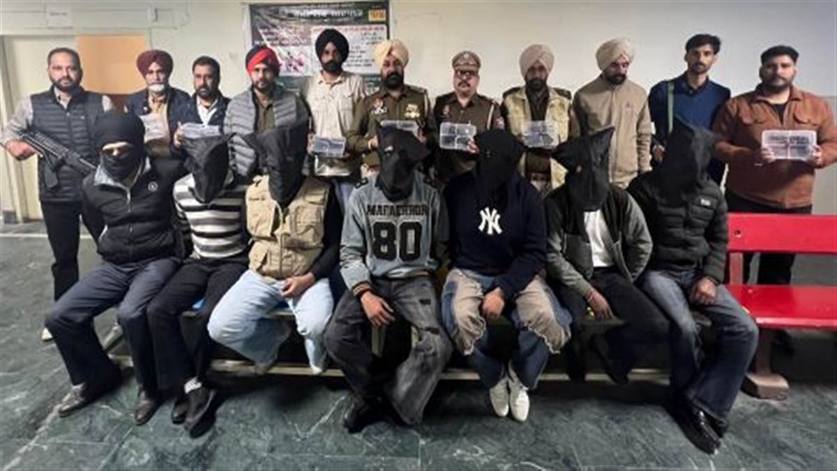 Tarntaran News : ਰਾਜੂ ਸ਼ੂਟਰ ਤੇ ਹੈਪੀ ਬਾਬਾ ਸਣੇ 7 ਜਣਿਆਂ ਕੋਲੋਂ ਸੱਤ ਪਿਸਤੌਲ ਬਰਾਮਦ, ਪੁਲਿਸ ਨੇ ਪੈਲੇਸ ’ਚ ਪਾਰਟੀ ਕਰਦਿਆਂ ਫੜੇ ਸਨ 7 ਗੈਂਗਸਟਰ