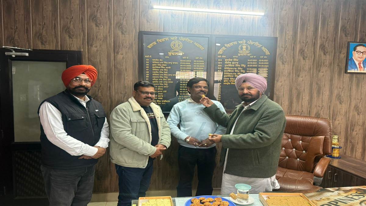 ਵਿਧਾਇਕ ਬੁੱਧਰਾਮ ਨੇ ਪੰਚਾਇਤ ਵਿਕਾਸ ਸਕੱਤਰਾਂ ਨੂੰ ਦਿੱਤੀ ਵਧਾਈ
