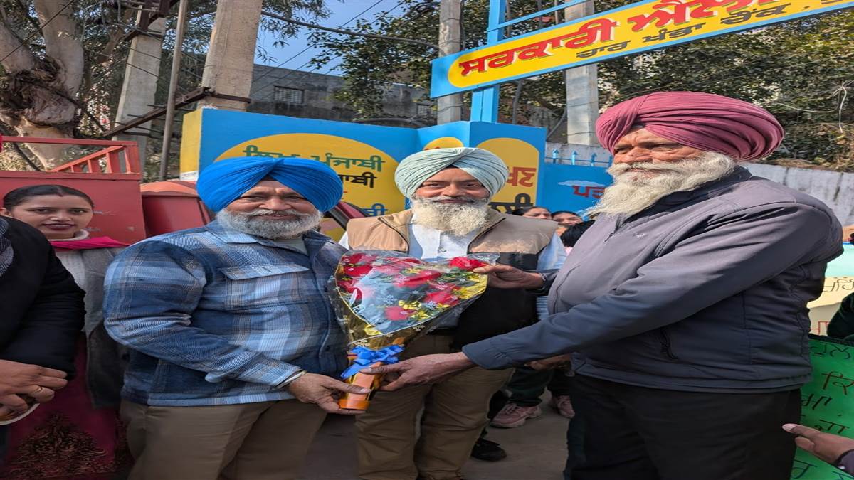 ਸਰਕਾਰੀ ਸਕੂਲਾਂ ’ਚ ਦਾਖ਼ਲੇ ਵਧਾਉਣ ਲਈ ਪ੍ਰਚਾਰ ਵੈਨ ਦੂਸਰੇ ਦਿਨ ਤੋਂ ਰਵਾਨਾ