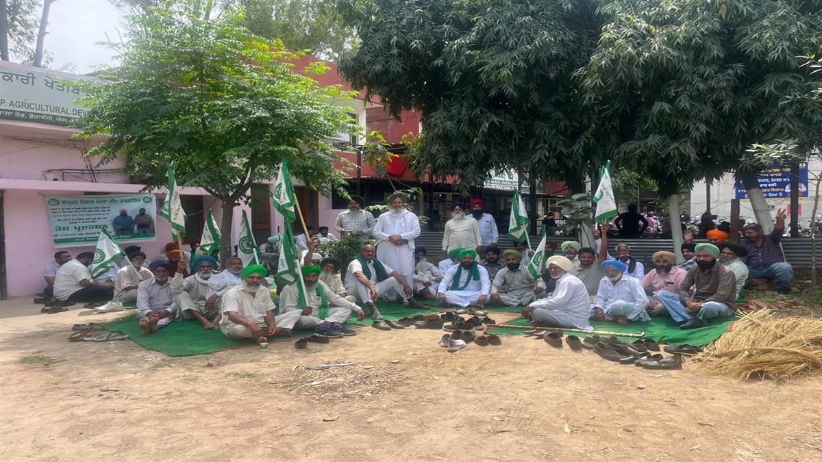 ਇਨਸਾਫ਼ ਦੀ ਮੰਗ ਕਰਦਿਆਂ ਕੀਤਾ ਰੋਸ ਪ੍ਰਦਰਸ਼ਨ ਤੇ ਸਾੜੇ ਪੁਤਲੇ