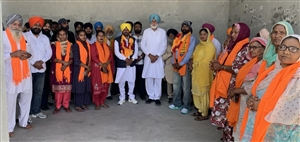 ਪਿੰਡ ਹੈਦਰਾਬਾਦ ਬੇਟ ਦੇ 50 ਪਰਿਵਾਰ ਆਪ ’ਚ ਸ਼ਾਮਲ