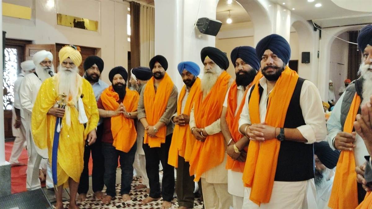 ਸਾਜਨਾ ਦਿਵਸ ਨੂੰ ਸਮਰਪਿਤ ਮਹਾਨ ਗੁਰਮਤਿ ਸਮਾਗਮ ਕਰਵਾਇਆ