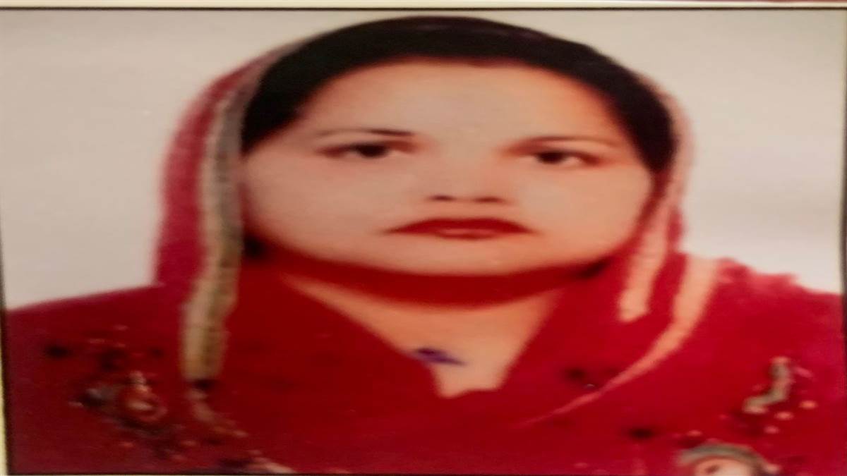 ਫਤਿਹਗੜ੍ਹ ਚੂੜੀਆਂ 'ਚ ਕਾਂਗਰਸ ਦਾ ਪਲੜਾ ਭਾਰੀ, ਬੀਬੀ ਦਲਜੀਤ ਕੌਰ ਬਣੇ ਬਲਾਕ ਸੰਮਤੀ ਫਤਿਹਗੜ੍ਹ ਚੂੜੀਆਂ ਦੇ ਚੇਅਰਪਰਸਨ