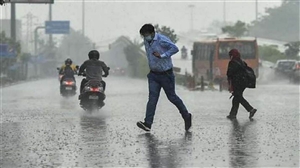 Weather Today, Heavy Rain: ਦਿੱਲੀ-NCR 'ਚ ਤੇਜ਼ ਤੂਫ਼ਾਨ ਦੇ ਨਾਲ ਭਾਰੀ ਮੀਂਹ, ਦੇਸ਼ ਦੇ ਬਾਕੀ ਹਿੱਸਿਆਂ 'ਚ ਵੀ ਅਲਰਟ ਜਾਰੀ