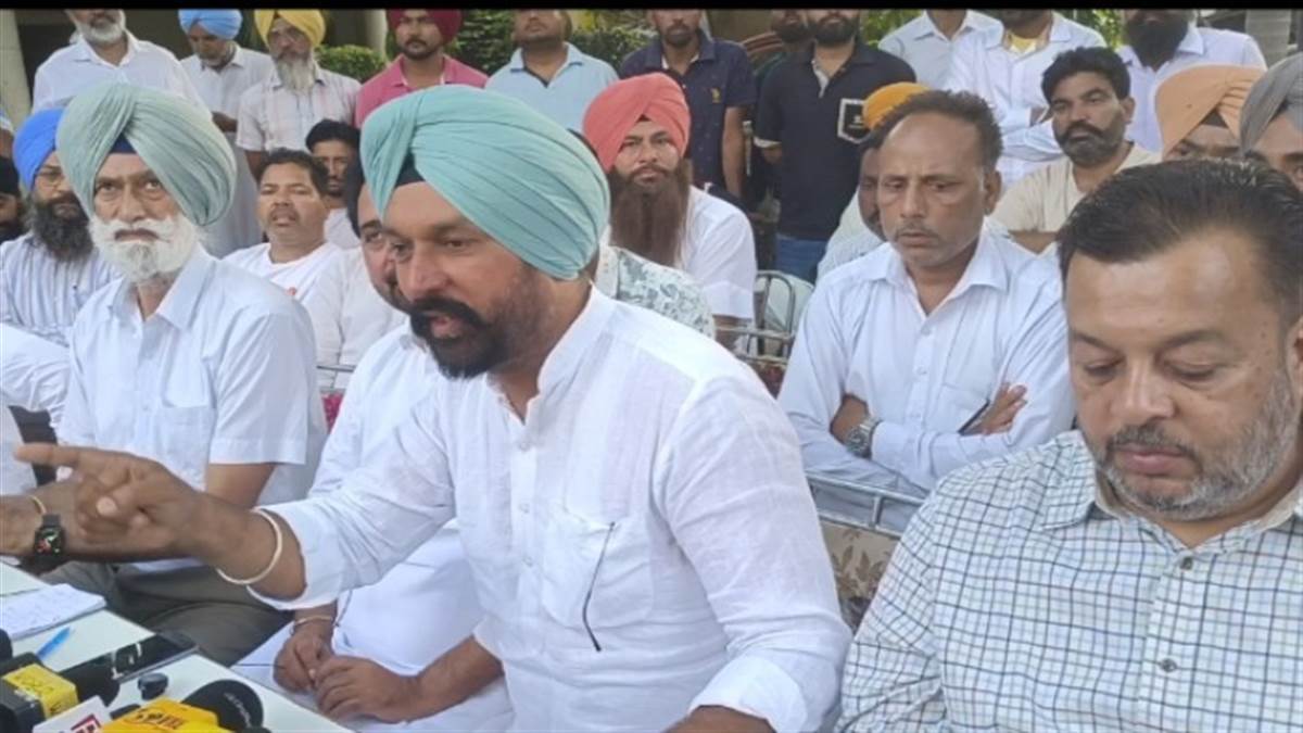 ਬਰਨਾਲਾ ਚੋਣਾਂ ’ਚ ਧੱਕੇਸ਼ਾਹੀ ਤੇ ਬੂਥ ਕੈਪਚਰਿੰਗ ਦੇ ਦੋਸ਼, ਅਕਾਲੀ ਦਲ ਜਾਵੇਗਾ ਹਾਈ ਕੋਰਟ