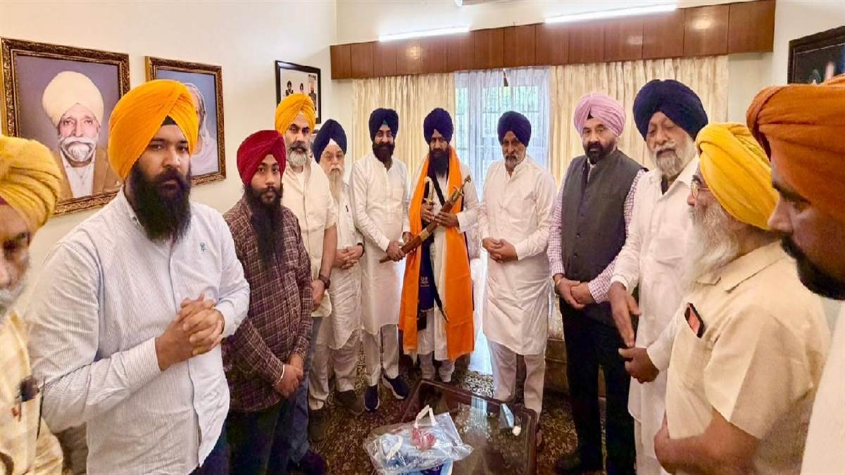 ਸਿੱਖ ਇਤਿਹਾਸ ਤੇ ਵਿਰਸੇ ਨਾਲ ਜੁੜੇ ਨੌਜਵਾਨ ਪੀੜ੍ਹੀ : ਜਥੇਦਾਰ ਗੜਗੱਜ