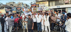ਨਕੋਦਰ ’ਚ ਕਾਂਗਰਸੀਆਂ ਨੇ ਮਹਿੰਗਾਈ ਵਿਰੁੱਧ ਕੱਢਿਆ ਰੋਸ ਮਾਰਚ