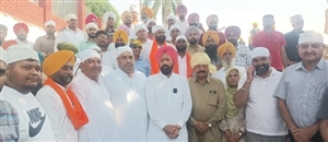 ਸਰਹਿੰਦ ਦੀਆਂ 17 ਸੀਟਾਂ ’ਤੇ ਜਿੱਤ ਹਾਸਲ ਕਰਨ ਮਗਰੋਂ ਵਿਧਾਇਕ ਰਾਏ ਗੁਰੂਘਰ ਹੋਏ ਨਤਮਸਤਕ, ਰੋਡ ਸ਼ੋਅ ਦੌਰਾਨ ਸ਼ਹਿਰ ਵਾਸੀਆਂ ਦਾ ਕੀਤਾ ਗਿਆ ਧੰਨਵਾਦ