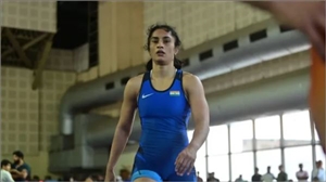 ਏਸ਼ੀਅਨ ਗੇਮਜ਼ 2026 ਦੀ ਦੌੜ ਤੋਂ ਬਾਹਰ ਹੋਈ Vinesh Phogat, 53 KG ਦੇ ਟਰਾਇਲ 'ਚ ਜਾਣੋ ਕਿਸ ਤੋਂ ਮਿਲੀ ਹਾਰ?