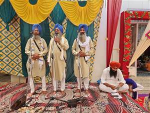 ਕੀਰਤਨੀ ਤੇ ਕਵੀਸ਼ਰੀ ਜੱਥਿਆਂ ਨੇ ਗੁਰ ਇਤਿਹਾਸ ਸੁਣਾ ਕੇ ਸੰਗਤ ਕੀਤੀ ਨਿਹਾਲ