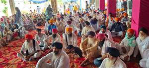 cਬਾਬਾ ਚਰਨਦਾਸ ਜੀ ਦੀ ਯਾਦ ਨੂੰ ਸਮਰਪਿਤ ਕਰਵਾਇਆ ਜੋੜ ਮੇਲਾ