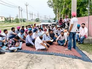 ਬਿਜਲੀ ਮੁਲਾਜ਼ਮਾਂ ਵੱਲੋਂ ਸਰਕਾਰ ਤੇ ਮੈਨੇਜਮੈਂਟ ਖ਼ਿਲਾਫ਼ ਗੇਟ ਰੈਲੀ