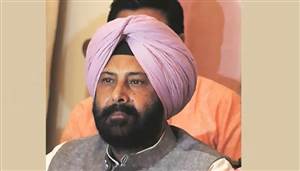 ਸ੍ਰੀ ਅੰਮ੍ਰਿਤਸਰ ਸਾਹਿਬ ਤੋਂ ਸ਼ੁਰੂ ਕੀਤੀ 'ਈਜ਼ੀ ਕਨੈਕਟ' ਹਵਾਈ ਸੇਵਾ ਪੰਜਾਬ ਅਤੇ ਐੱਨਆਰਆਈ ਭਾਈਚਾਰੇ ਲਈ ਇਤਿਹਾਸਕ ਤੋਹਫ਼ਾ: ਕੇਵਲ ਸਿੰਘ ਢਿੱਲੋਂ