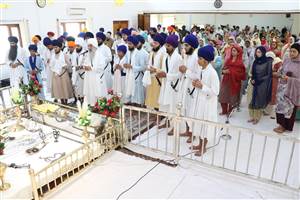 ‘ਗੁਰੂ ਗ੍ਰੰਥ ਸਾਹਿਬ’ ਪਰਮੇਸ਼ਰ ਦਾ ਇਕ ਸਰਬ ਸਾਂਝਾ ਸਰੂਪ ਹੈ : ਸੰਤ ਅਮੀਰ ਸਿੰਘ