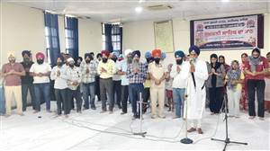 ਮਾਤਾ ਗੁਜਰੀ ਕਾਲਜ ਵਿਖੇ ਬੰਦੀ ਸਿੰਘਾਂ ਦੀ ਰਿਹਾਈ ਲਈ ਕੀਤੀ ਅਰਦਾਸ