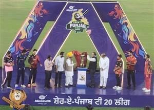 Mohali News : ਸ਼ੇਰ-ਏ-ਪੰਜਾਬ ਟੀ-20 ਲੀਗ ਦਾ ਮੁੱਖ ਮੰਤਰੀ ਭਗਵੰਤ ਮਾਨ ਨੇ ਕੀਤਾ ਉਦਘਾਟਨ, ਅੰਮ੍ਰਿਤਸਰ ਸੂਰਮਾਜ਼ ਅਤੇ ਮੁਹਾਲੀ ਕਿੰਗਜ਼ ਵਿਚਾਲੇ ਖੇਡਿਆ ਜਾ ਰਿਹਾ ਪਹਿਲਾ ਮੈਚ