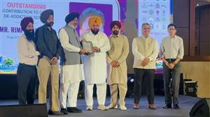 ਯਾਦਵਿੰਦਰ ਸਿੰਘ ਪੱਪੂ ਨੂੰ ਮਿਲਿਆ ‘ਰਤਨ ਪੰਜਾਬ ਦੇ’ ਐਵਾਰਡ