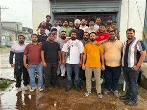 ਡੇਅਰੀ ਕੰਪਲੈਕਸ ਜਮਸ਼ੇਰ ਖ਼ਾਸ ਵਿਖੇ ਦੁੱਧ ਦੇ ਭਾਅ ਵਧਾਉਣ ਲਈ ਮੁਹਿੰਮ