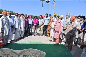 ਬੈਂਸ ਖੁਰਦ ’ਚ ਪੀਣ ਵਾਲੇ ਪਾਣੀ ਦੇ ਟਿਊਬਵੈੱਲ ਦਾ ਉਦਘਾਟਨ
