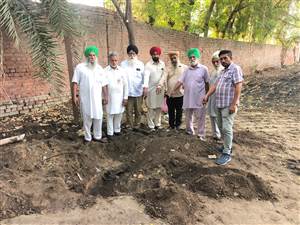 ਸ਼ੈਲਰ ਮਾਲਕਾਂ ਵੱਲੋਂ ਗੁਆਂਢੀ ਦੇ ਖੇਤ ’ਚ ਗੰਦਾ ਪਾਣੀ ਸੁੱਟਣ ਦਾ ਦੋਸ਼