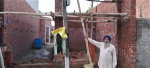 ਨਿਯਮਾਂ ਨੂੰ ਛਿੱਕੇ ਟੰਗ ਕੇ ਬਣ ਰਹੇ ਕਮਰਸ਼ੀਅਲ ਵੇਹੜੇ ’ਤੇ ਹੋਵੇ ਕਾਰਵਾਈ
