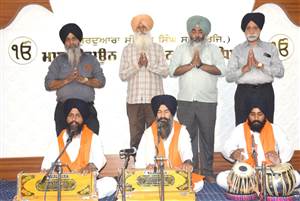 ਬਾਬਾ ਬਕਾਲਾ ਵਾਲਿਆਂ ਦੇ ਕੀਰਤਨੀ ਜੱਥੇ ਨੇ ਸੰਗਤ ਕੀਤੀ ਨਿਹਾਲ
