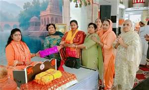 ਭਗਤੀ ਅਸੰਭਵ ਨੂੰ ਸੰਭਵ ਬਣਾ ਦਿੰਦੀ ਹੈ : ਸਾਧਵੀ ਨਿਸ਼ਕੰਪ ਚੇਤਨਾ ਗਿਰੀ