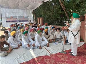 ਸੇਵਾਮੁਕਤ ਕਾਮਿਆਂ ਨੇ ਡੀਸੀ ਦਫਤਰ ਅੱਗੇ ਲਾਇਆ ਧਰਨਾ