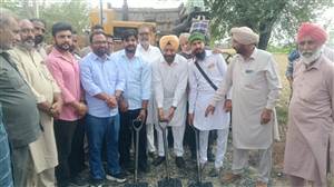 ਸੰਗਤ ਕਲਾਂ ਤੋਂ ਗੁੜਥੜੀ ਲਿੰਕ ਰੋਡ ਦਾ ਨਿਰਮਾਣ ਕਾਰਜ ਸ਼ੁਰੂ