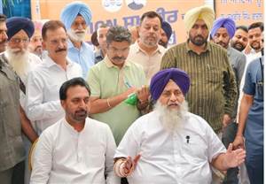 ‘ਆਪ’ ਸਰਕਾਰ ’ਚ ਗੈਂਗਸਟਰਾਂ ਦਾ ਬੋਲਬਾਲਾ, ਅਕਾਲੀ ਸਰਕਾਰ ਆਉਣ ’ਤੇ ਜੇਲ੍ਹਾਂ ’ਚ ਡੱਕਾਂਗੇ : ਸੁਖਬੀਰ ਬਾਦਲ