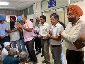 ਸਕੂਲਾਂ 'ਚ ਛੁੱਟੀ ਤੋਂ ਬਾਅਦ ਡੀਸੀ ਦਫ਼ਤਰਾਂ ਬਾਹਰ ਗਰਜਣਗੇ ਅਧਿਆਪ, ਸਰਕਾਰ ਵਿਰੁੱਧ ਕੀਤੇ ਜਾਣਗੇ ਅਰਥੀ ਫ਼ੂਕ ਮੁਜ਼ਾਹਰੇ