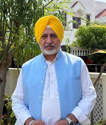 ਪੰਜਾਬ ਦੇ ਪਾਣੀਆਂ ’ਤੇ ਡਾਕਾ ਮਾਰਨ ਵਾਲੇ ਹੀ ਬਣੇ ‘ਰਾਖੇ’, ਬਲਤੇਜ ਪੰਨੂ ਨੇ ਕੈਪਟਨ ਤੇ ਬਾਦਲ ਸਰਕਾਰਾਂ ’ਤੇ ਪਾਣੀਆਂ ਦੇ ਹਿੱਤਾਂ ਨਾਲ ਧੋਖਾ ਕਰਨ ਦੇ ਲਾਏ ਦੋਸ਼