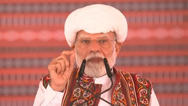 PM Modi Gujarat Visit: ‘ਕੁਝ ਲੋਕਾਂ ਨੂੰ ਦੇਸ਼ ਦਾ ਵਿਕਾਸ ਚੰਗਾ ਨਹੀਂ ਲੱਗ ਰਿਹਾ’, ਗੁਜਰਾਤ 'ਚ ਬੋਲੇ PM ਮੋਦੀ