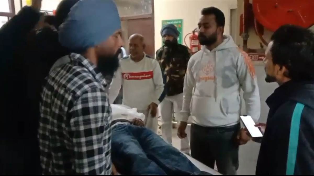 ਮੋਟਰਸਾਈਕਲਾਂ ਦੀ ਟੱਕਰ ’ਚ ਦੋ ਦੀ ਮੌਤ