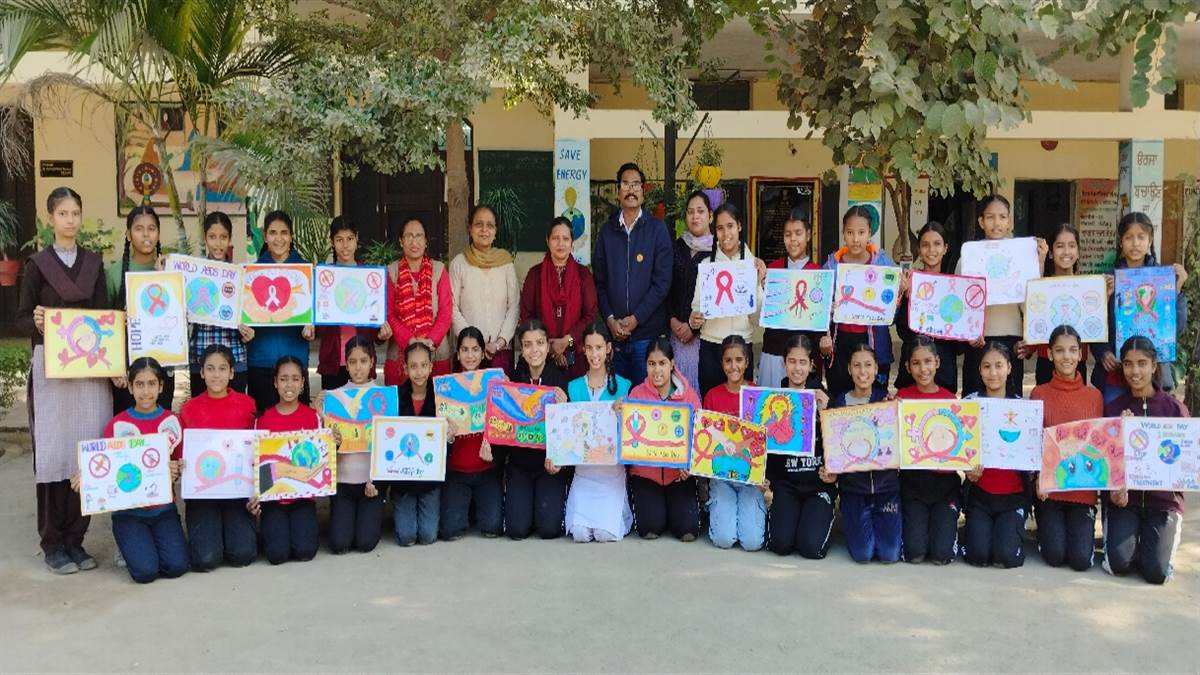 ਏਡਜ਼ ਦੀ ਜਾਣਕਾਰੀ ਸਭ ਤੋਂ ਵੱਡਾ ਹਥਿਆਰ : ਕਰਮਜੀਤ ਕੌਰ