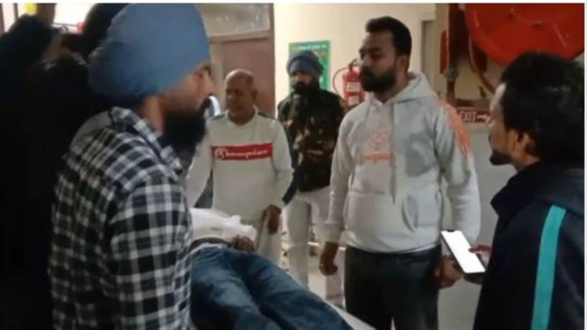 Batala News : ਦੋ ਮੋਟਰਸਾਈਕਲਾਂ ਦੀ ਆਪਸ 'ਚ ਭਿਆਨਕ ਟੱਕਰ, ਦੋ ਜਣਿਆਂ ਦੀ ਮੌਤ