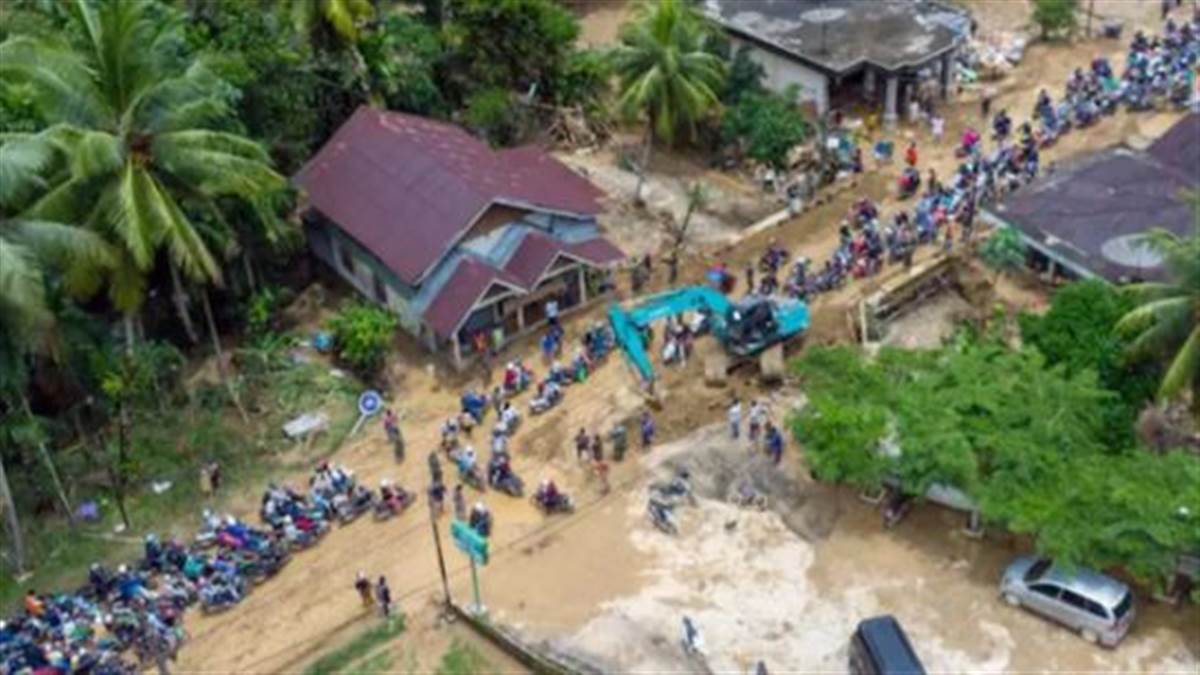 ਇੰਡੋਨੇਸ਼ੀਆ, ਥਾਈਲੈਂਡ ਤੇ ਮਲੇਸ਼ੀਆ... ਦੱਖਣ-ਪੂਰਬੀ ਏਸ਼ੀਆ 'ਚ ਹੜ੍ਹ ਤੇ ਜ਼ਮੀਨ ਖਿਸਕਣ ਦੀਆਂ ਘਟਨਾਵਾਂ ਨੇ ਮਚਾਈ ਤਬਾਹੀ, 500 ਤੋਂ ਵੱਧ ਲੋਕਾਂ ਦੀ ਮੌਤ