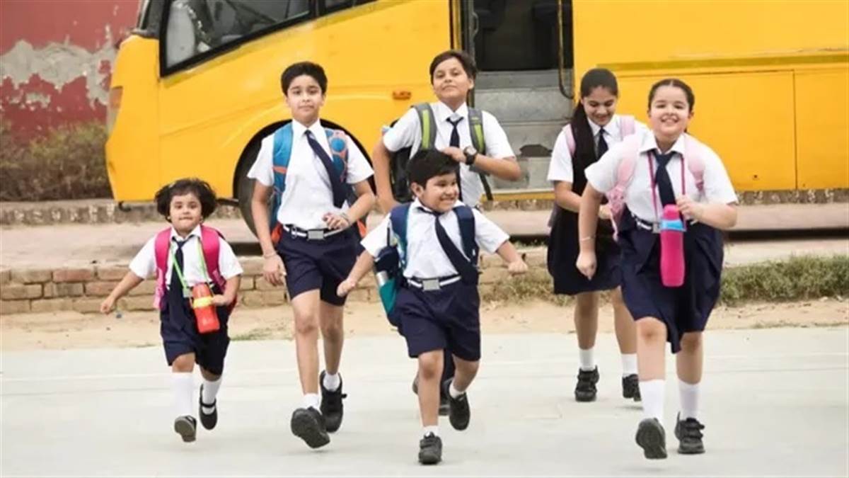 ਸਕੂਲੀ ਛੁੱਟੀਆਂ ’ਤੇ ਸਿੱਖਿਆ ਵਿਭਾਗ ਦੀ ਨਕੇਲ : ਛੁੱਟੀਆਂ ਦਾ ਕੈਲੰਡਰ ਪਹਿਲਾਂ ਹੀ ਹੋਵੇਗਾ ਫਾਈਨਲ, ਨਿਯਮ ਤੋੜਨ ’ਤੇ ਹੋਵੇਗੀ ਸਖ਼ਤ ਕਾਰਵਾਈ