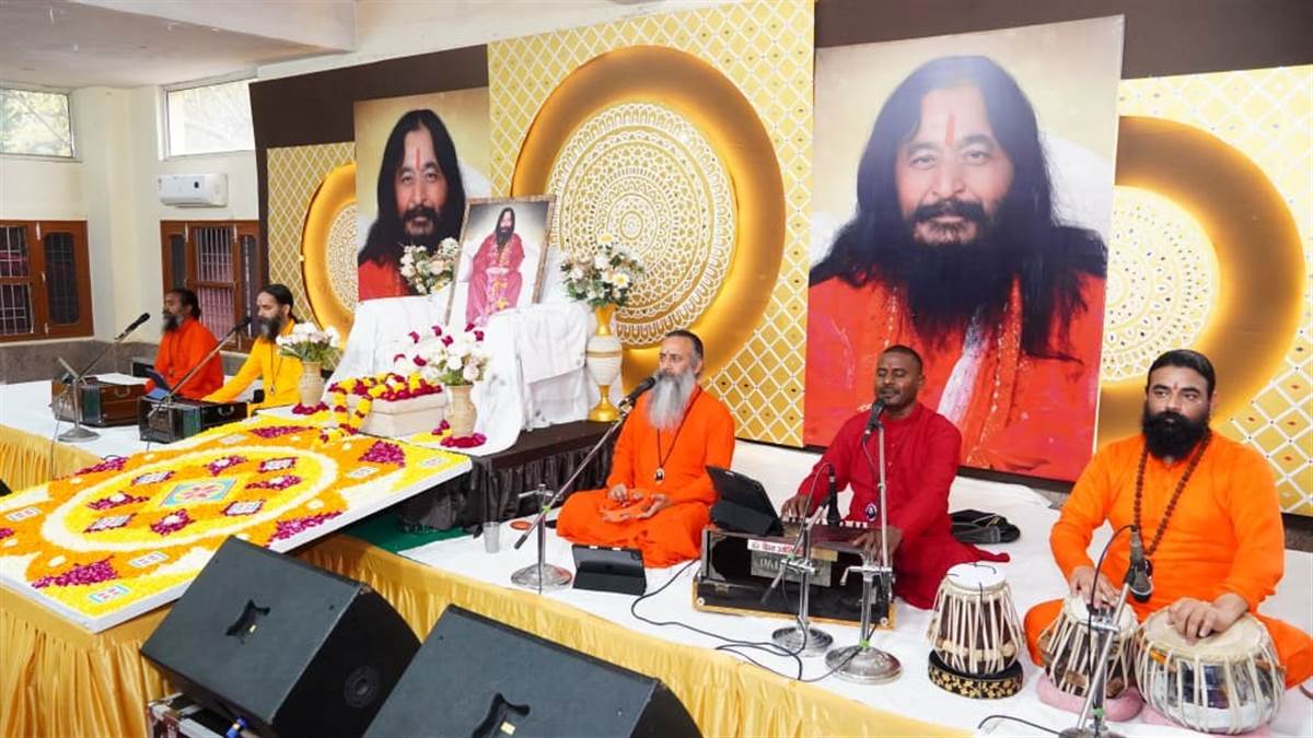 ਦਿਵਯ ਜਯੋਤੀ ਜਾਗ੍ਰਿਤੀ ਸੰਸਥਾਨ ਵੱਲੋਂ ਭਜਨ ਪ੍ਰਭਾਤ ਕਾਰਜਕ੍ਰਮ ਆਯੋਜਿਤ