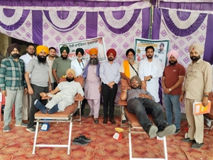 ਮਰਹੂਮ ਦਵਿੰਦਰ ਸਿੰਘ ਬੋਹਾ ਦੀ ਯਾਦ ’ਚ 60 ਯੂਨਿਟ ਖ਼ੂਨ ਇਕੱਤਰ