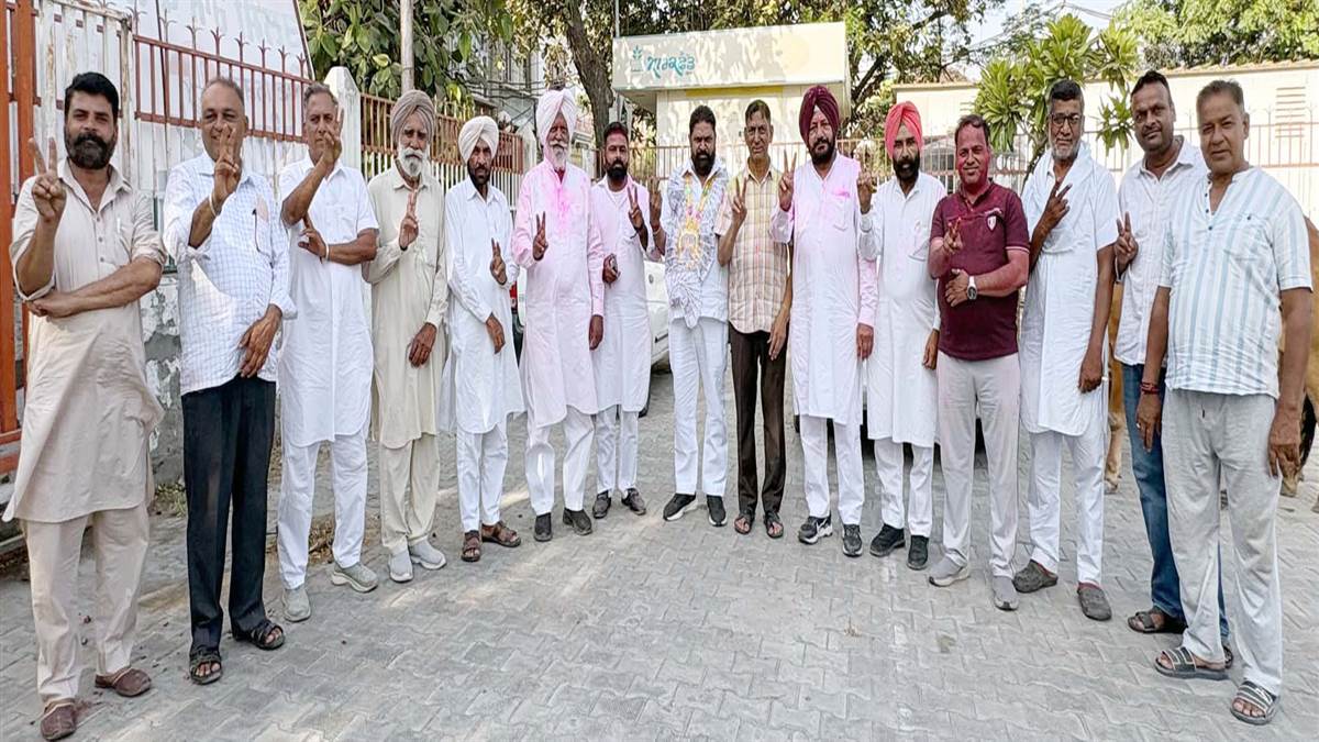 ਕਾਂਗਰਸੀ ਉਮੀਦਵਾਰ ਤੁਲਸੀ ਰਾਮ ਬਾਂਸਲ ਦੀ ਜਿੱਤ ਦਾ ਜਸ਼ਨ ਮਨਾਇਆ