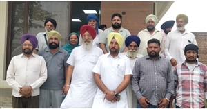 ਪੈਸੇ ਹੋਣ ਦੇ ਬਾਵਜੂਦ 'ਗ਼ਰੀਬ' ਬਣੀਆਂ ਪੰਚਾਇਤਾਂ: ਸਰਕਾਰੀ ਨਿਯਮਾਂ 'ਚ ਉਲਝਿਆ ਪਿੰਡ ਦਾ ਕਰੋੜਾਂ ਰੁਪਇਆ, ਲੋਕਾਂ 'ਚ ਭਾਰੀ ਰੋਸ