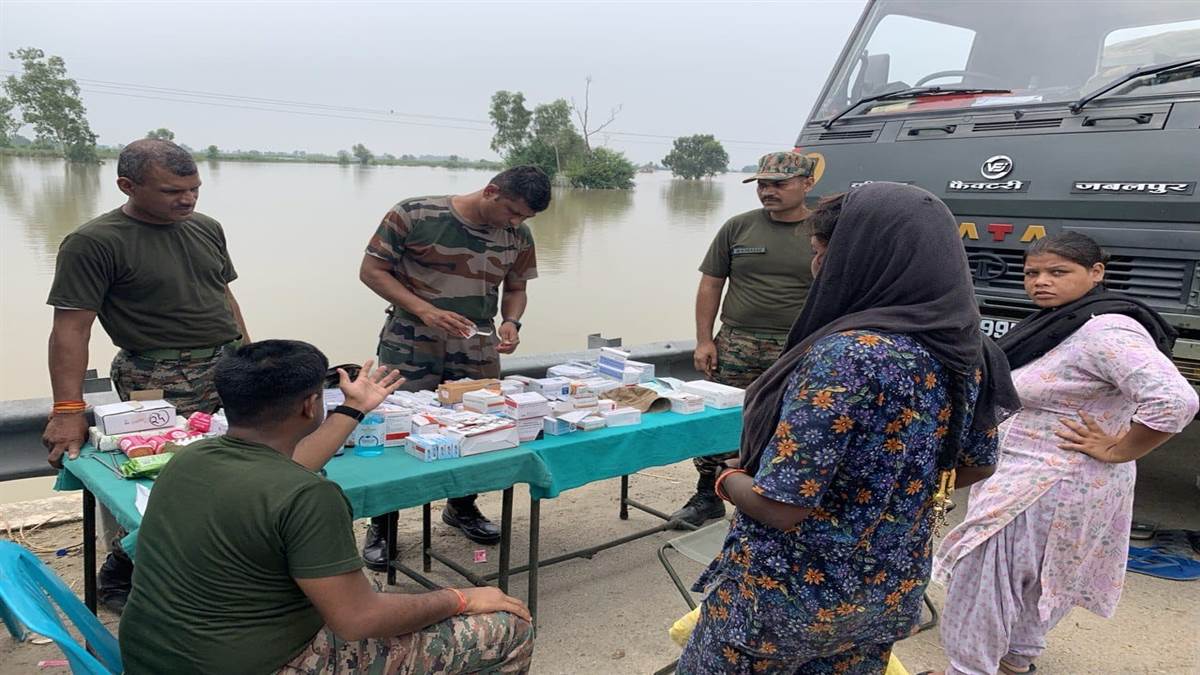 ਪਾਣੀ ਦਾ ਪੱਧਰ ਵਧਣ ਕਾਰਨ ਧੁੱਸੀ ਬੰਨ੍ਹ ਨੂੰ ਖ਼ਤਰਾ, ਲੋਕ ਆਪਮੁਹਾਰੇ ਬੰਨ੍ਹ ਨੂੰ ਕਰ ਰਹੇ ਮਜ਼ਬੂਤ