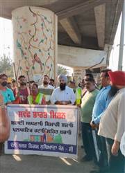 ਲੁਧਿਆਣਾ ਜ਼ਿਲ੍ਹੇ ’ਚ ਵੱਖ-ਵੱਖ ਥਾਵਾਂ ’ਤੇ ਚਲਾਈ ਸਫ਼ਾਈ ਮੁਹਿੰਮ
