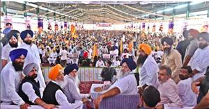 ਵਾਰਿਸ ਪੰਜਾਬ ਦਾ ਇਕ ਨੁਕਾਤੀ ਏਜੰਡਾ ਸਿੱਖ ਵੋਟ ਦੋਫਾੜ ਕਰਨਾ : ਸੁਖਬੀਰ ਬਾਦਲ ਨੇ  ਆਪ, ਕਾਂਗਰਸ ਤੇ ਵਾਰਿਸ ਪੰਜਾਬ ਦੇ ’ਤੇ ਕੀਤਾ ਤਿੱਖਾ ਹਮਲਾ