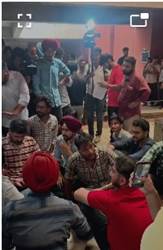 ਪੀਯੂ ਚੋਣਾਂ ਦੌਰਾਨ ਹੰਗਾਮਾ: ਦੇਰੀ ਨਾਲ ਪੁੱਜੇ ਵਿਦਿਆਰਥੀਆਂ ਨੂੰ ਰੋਕਣ 'ਤੇ Law ਵਿਭਾਗ ਤੇ UILS ਬਾਹਰ ਬਹਿਸ, ਚੇਅਰਪਰਸਨ ਖ਼ਿਲਾਫ਼ ਨਾਅਰੇਬਾਜ਼ੀ