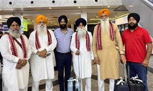 Amritsar News : ਹੜ੍ਹ ਪੀੜਤਾਂ ਦੀ ਮਦਦ ਲਈ ਸ਼੍ਰੋਮਣੀ ਕਮੇਟੀ ਦਾ ਵਫਦ ਨੇਪਾਲ ਪੁੱਜਾ, ਪ੍ਰਭਾਵਿਤ ਇਲਾਕਿਆਂ ਦਾ ਜਾਇਜ਼ਾ ਲੈ ਕੇ ਰਾਹਤ ਕਾਰਜ ਕੀਤੇ ਜਾਣਗੇ ਆਰੰਭ