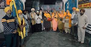ਗੁਰੂ ਨਾਨਕ ਦੇਵ ਜੀ ਦੇ ਪ੍ਰਕਾਸ਼ ਪੁਰਬ ਦੀਆਂ ਖੁਸ਼ੀਆਂ ’ਚ ਰੰਗੀ ਪਾਵਨ ਨਗਰੀ