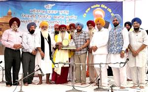 ਸੰਤ ਅਜਮੇਰ ਸਿੰਘ ਰੱਬ ਜੀ ਯਾਦ ’ਚ ਤਿੰਨ ਰੋਜ਼ਾ ਸੰਤ ਸਮਾਗਮ ਸਮਾਪਤ